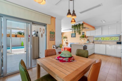 Villa for sale Benijofar, Alicante, Spain 2 bedrooms,  No. 131969 - photo 5