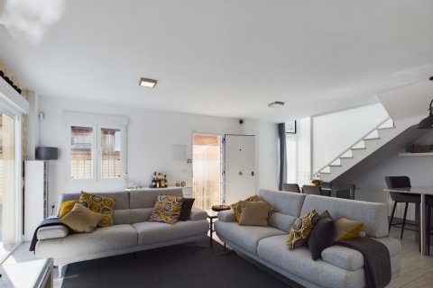 Villa for sale Los Alcazares, Murcia, Spain 3 bedrooms,  No. 131974 - photo 14