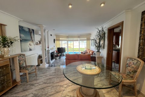 Villa zum Verkauf Badia Blava, Mallorca, Spanien 3 Schlafzimmer, 298 m2 Nr. 131024 - Foto 3