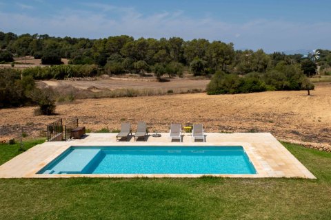 Finca for sale Algaida, Mallorca, Spain 4 bedrooms, 523 sq.m. No. 131029 - photo 2