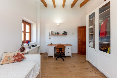 Finca for sale Algaida, Mallorca, Spain 4 bedrooms, 523 sq.m. No. 131029 - photo 16