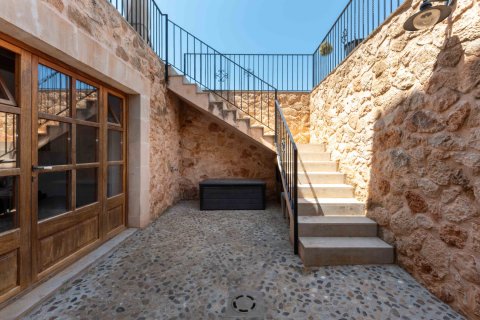 Finca for sale Algaida, Mallorca, Spain 4 bedrooms, 523 sq.m. No. 131029 - photo 26