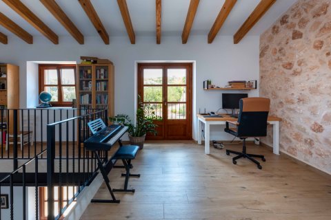 Finca for sale Algaida, Mallorca, Spain 4 bedrooms, 523 sq.m. No. 131029 - photo 25
