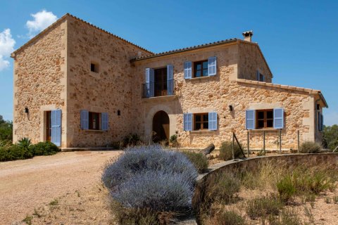 Finca for sale Algaida, Mallorca, Spain 4 bedrooms, 523 sq.m. No. 131029 - photo 4