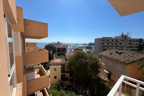 Apartment for rent Palma de Majorca, Mallorca, Spain 4 bedrooms, 169 sq.m. No. 131025 - photo 2