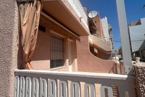 Townhouse zum Verkauf Torrevieja, Alicante, Spanien 3 Schlafzimmer, 108 m2 Nr. 129726 - Foto 3