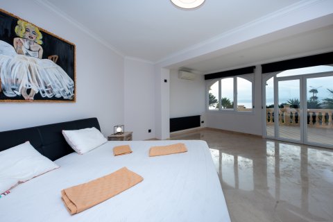 Villa for sale Sa Torre, Mallorca, Spain 4 bedrooms, 321 sq.m. No. 130997 - photo 11
