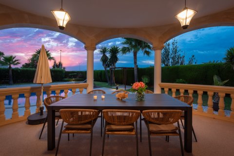 Villa for sale Sa Torre, Mallorca, Spain 4 bedrooms, 321 sq.m. No. 130997 - photo 5