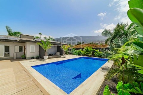 Villa for sale La Orotava, Tenerife, Spain 4 bedrooms,  No. 130898 - photo 14