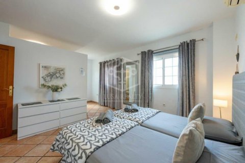 Villa for sale San Miguel de Abona, Tenerife, Spain 8 bedrooms, 530 sq.m. No. 130897 - photo 7