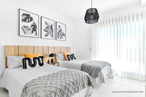 Villa for sale San Miguel de Salinas, Alicante, Spain 3 bedrooms, 237 sq.m. No. 129806 - photo 6