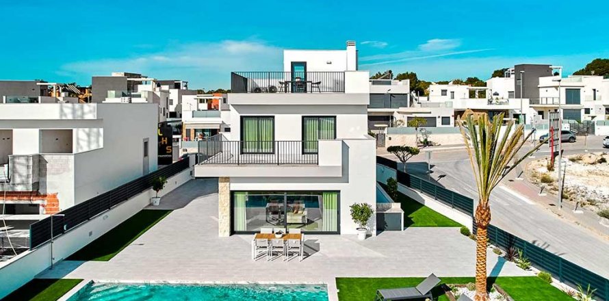 Villa San Miguel de Salinas, Alicante, Spain 3 bedrooms, 237 sq.m. No. 129806