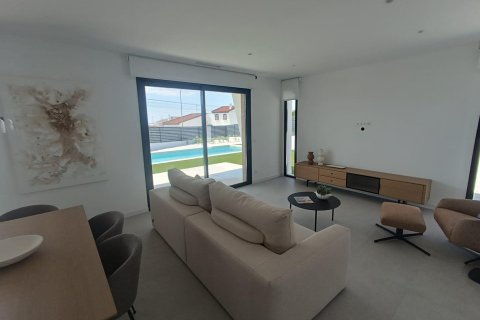 Villa till salu Ciudad Quesada, Alicante, Spanien 3 sovrum, 150 kvm. Nr. 127211 - foto 12