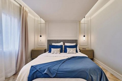 Apartment for sale Madrid, Spain 4 bedrooms, 204 sq.m. No. 127212 - photo 5