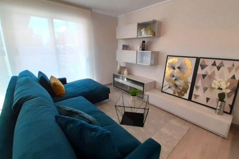 Продажа бунгало в Гуардамар-дель-Сегура, Аликанте, Испания 3 спальни, 101м2 №123043 - фото 26