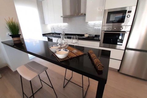 Продажа бунгало в Гуардамар-дель-Сегура, Аликанте, Испания 3 спальни, 101м2 №123043 - фото 28