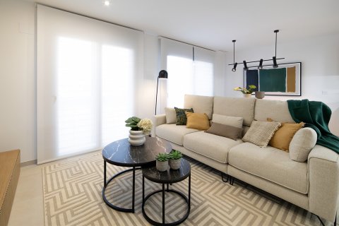 Apartment for sale Torrevieja, Alicante, Spain 3 bedrooms, 116 sq.m. No. 130827 - photo 2