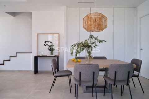 Villa zum Verkauf Marbella, Malaga, Spanien 4 Schlafzimmer, 250 m2 Nr. 121323 - Foto 12