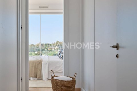 Villa zum Verkauf Marbella, Malaga, Spanien 4 Schlafzimmer, 250 m2 Nr. 121323 - Foto 17