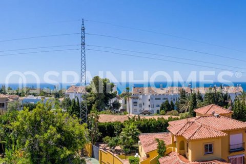 Villa zum Verkauf Marbella, Malaga, Spanien 4 Schlafzimmer, 250 m2 Nr. 121323 - Foto 7