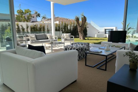 Villa zum Verkauf Marbella, Malaga, Spanien 4 Schlafzimmer, 250 m2 Nr. 121323 - Foto 5