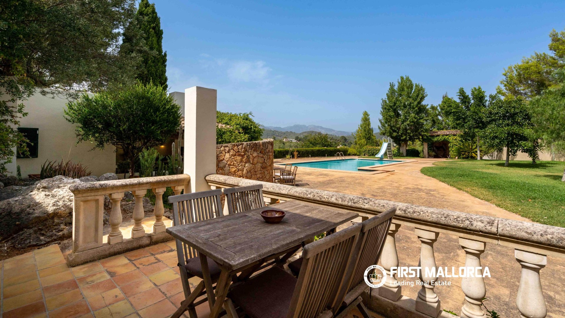 Finca a Establiments, Mallorca, Spagna 4 camere da letto, 300 mq. N° 128123