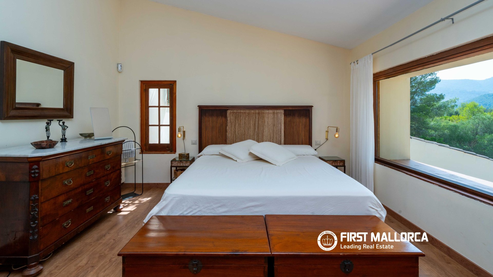 Finca a Establiments, Mallorca, Spagna 4 camere da letto, 300 mq. N° 128123