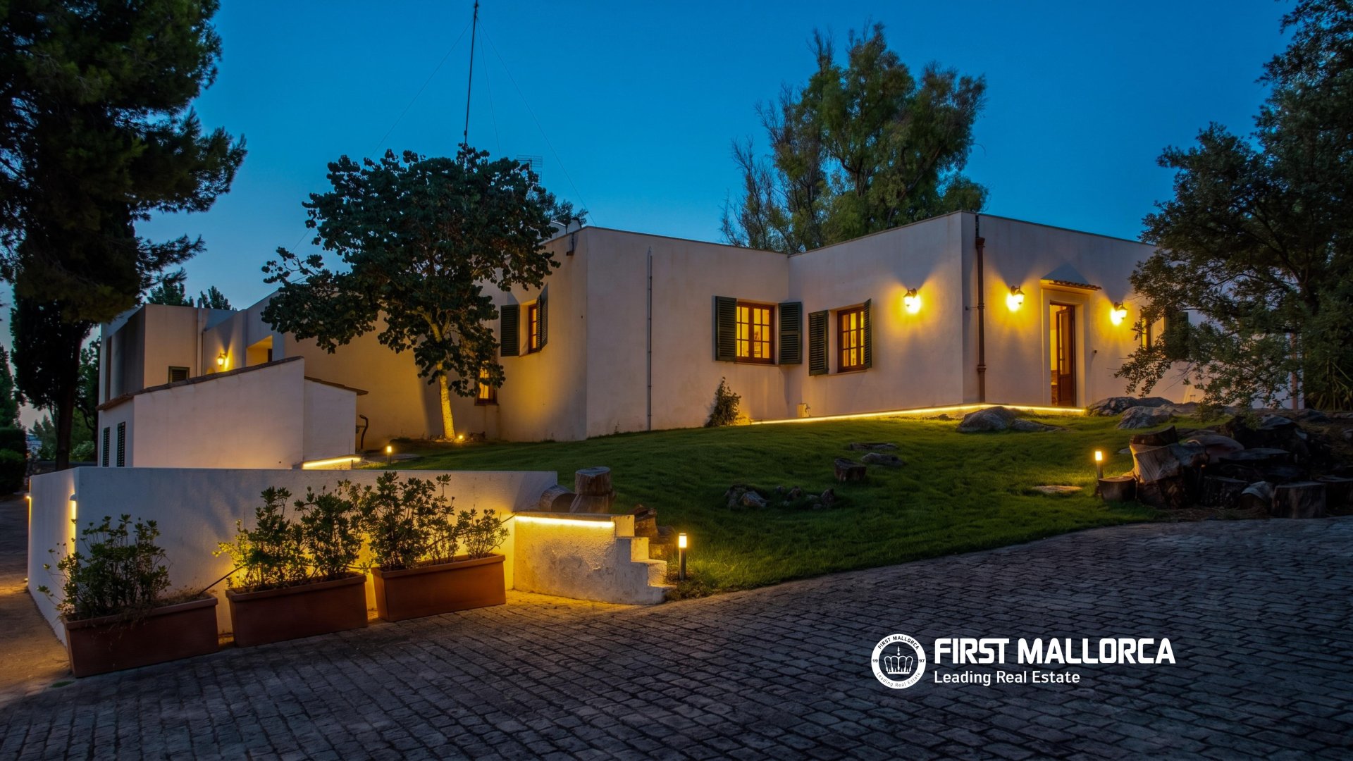 Finca a Establiments, Mallorca, Spagna 4 camere da letto, 300 mq. N° 128123