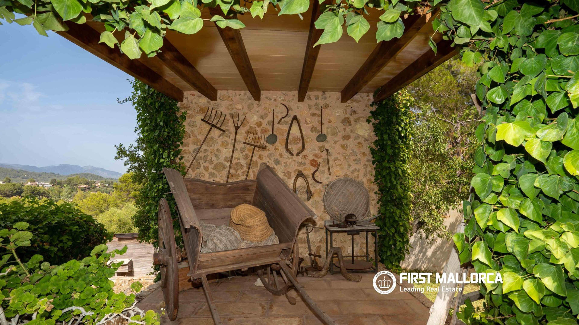 Finca a Establiments, Mallorca, Spagna 4 camere da letto, 300 mq. N° 128123
