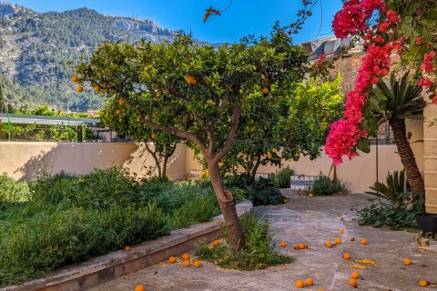 Townhouse for sale Soller, Mallorca, Spain 4 bedrooms, 305 sq.m. No. 128122 - photo 9