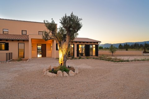 Finca till salu Santa Maria Del Cami, Mallorca, Spanien 4 sovrum, 645 kvm. Nr. 128121 - foto 17