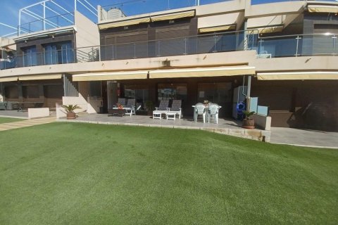 Apartment for sale Pilar de la Horadada, Alicante, Spain 2 bedrooms, 60 sq.m. No. 124994 - photo 3