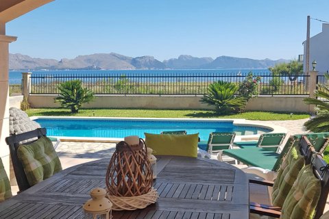 Casa in vendita Alcudia, Mallorca, Spagna 4 camere da letto, 276 mq. N° 121739 - foto 1