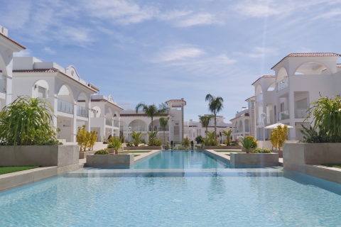 Huoneisto myytävänä Ciudad Quesada, Alicante, Espanja, 2 makuuhuonetta, 82 m2 No. 125955 - kuva 2