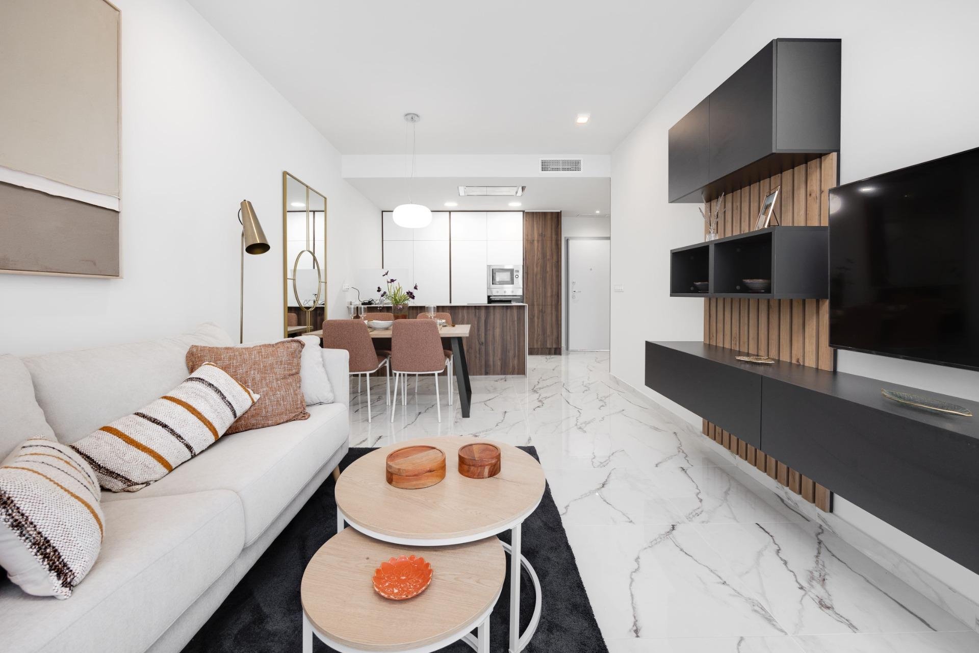 Apartment à San Miguel de Salinas, Alicante, Espagne 2 chambres, 70 m2 No. 128595