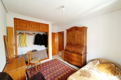 Huvila myytävänä Torrevieja, Alicante, Espanja, 3 makuuhuonetta, 224 m2 No. 129731 - kuva 22