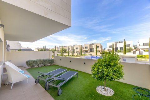 Apartment for sale Alicante, Spain 2 bedrooms, 80 sq.m. No. 129712 - photo 18