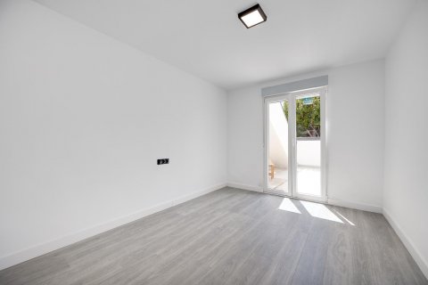 Villa for sale Torrevieja, Alicante, Spain 4 bedrooms, 93 sq.m. No. 131491 - photo 24