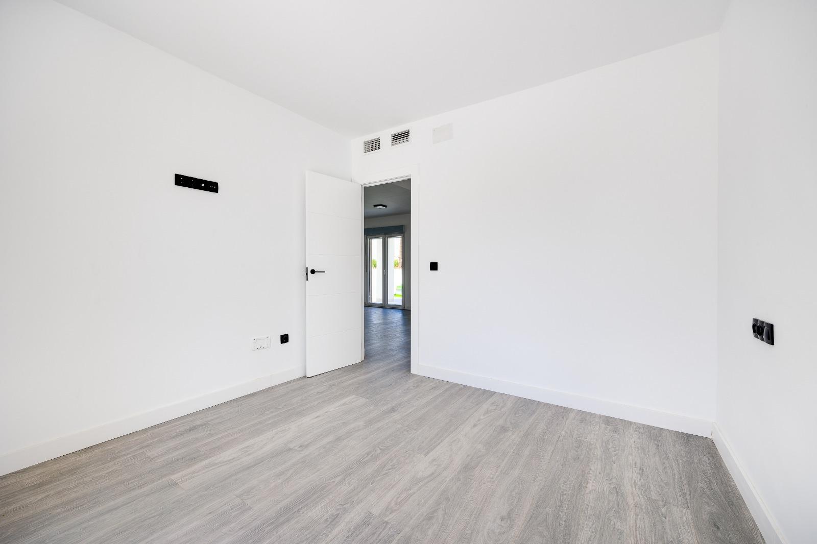 Huvila Torrevieja, Alicante, Espanja 4 makuuhuonetta, 93 m2 No. 131491