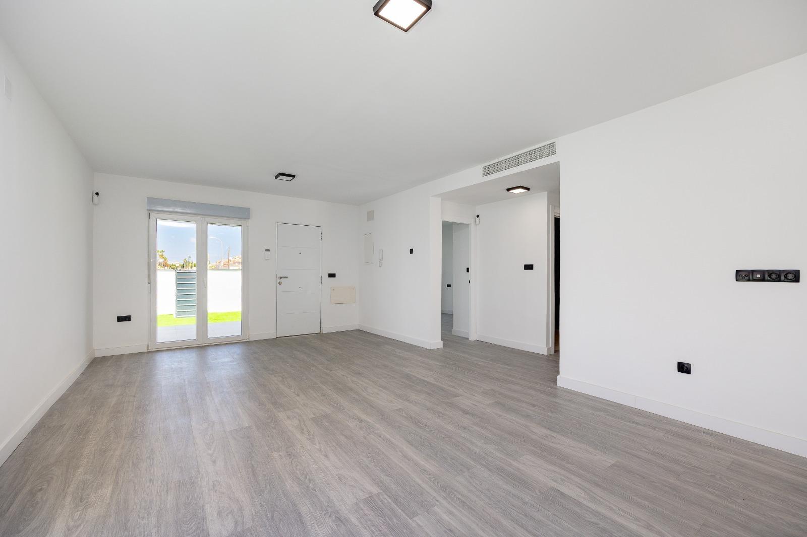 Huvila Torrevieja, Alicante, Espanja 4 makuuhuonetta, 93 m2 No. 131491