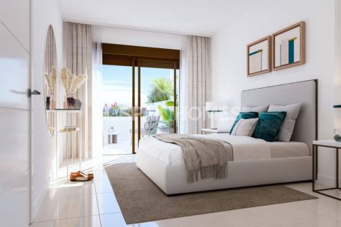 Dzīvoklis pārdošanā Estepona, Malaga, Spānijā 3 istabas, 104 m2 Nr. 131314 - attēls 3