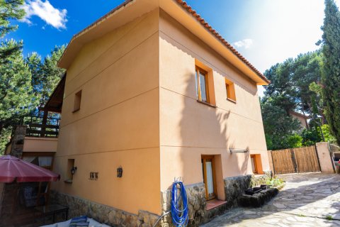 Villa zum Verkauf El Boalo, Madrid, Spanien 4 Schlafzimmer, 193 m2 Nr. 122189 - Foto 3