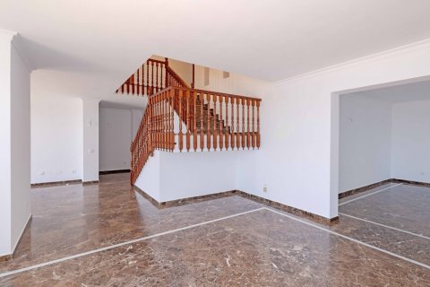 Продажа дуплекса в Малага, Испания 4 спальни, 227м2 №122194 - фото 16