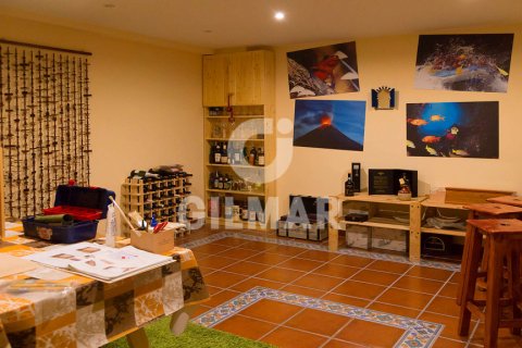 Casa adosada en venta Madrid, España 4 dormitorios, 258 m2 No. 122190 - foto 25