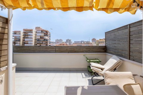 Продажа дуплекса в Фуэнхирола, Малага, Испания 3 спальни, 135м2 №122187 - фото 7