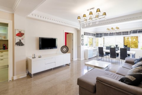 Продажа квартиры в Малага, Испания 2 спальни, 110м2 №122192 - фото 25
