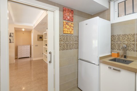 Продажа квартиры в Малага, Испания 2 спальни, 110м2 №122192 - фото 30