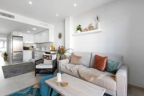 Apartment for sale Torrevieja, Alicante, Spain 2 bedrooms, 73 sq.m. No. 125711 - photo 9