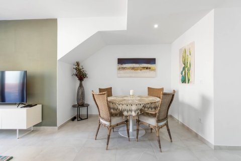 Apartment for sale Torrevieja, Alicante, Spain 2 bedrooms, 73 sq.m. No. 125711 - photo 7