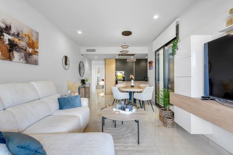 Продажа квартиры Аликанте, Испания 2 спальни, 83м2 №125712 - фото 7